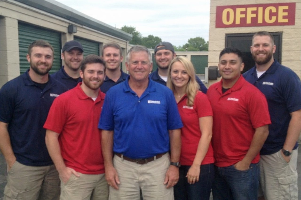 Water damage restoration professionals in Jackson, TN